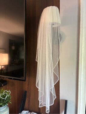 Handmade White Bridal Veil with Beaded Crystal Edge - Classic Wedding Accessory
